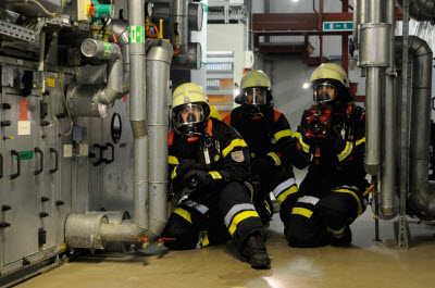 Lichtmaschine Behörden Feuerwehr Rettungsdienste THW Industrie